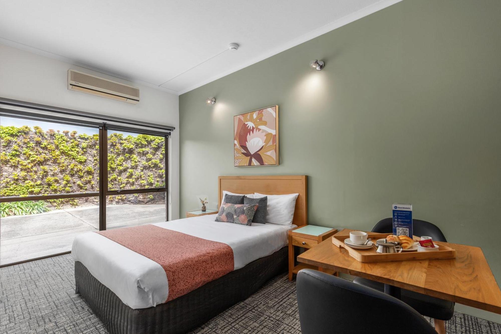 Best Western Geelong Motor Inn & Serviced Apartments Exterior photo