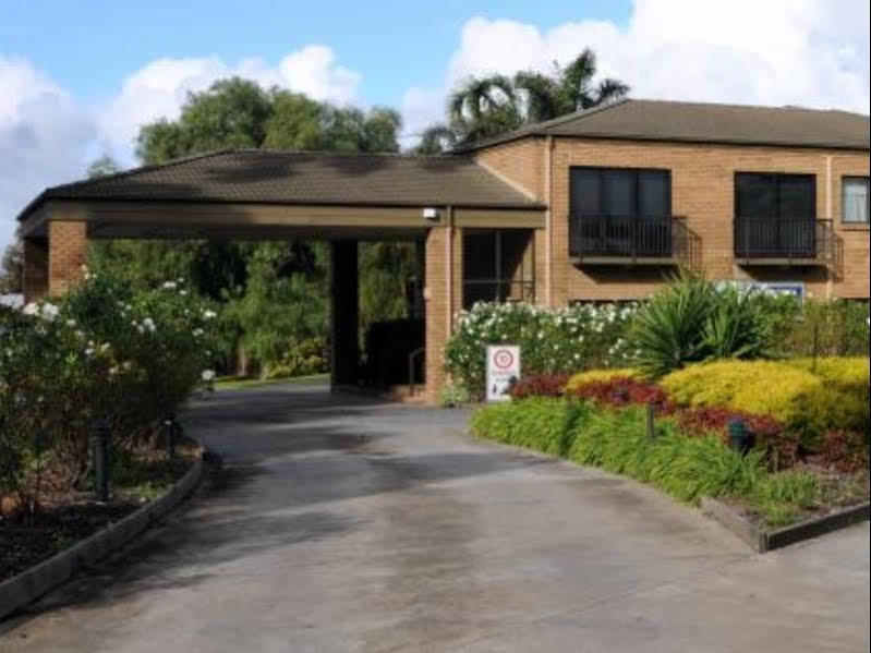 Best Western Geelong Motor Inn & Serviced Apartments Exterior photo